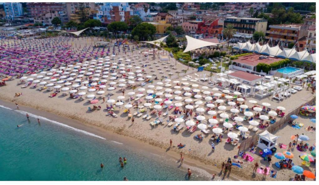 Naxos Sicilian Luxury Apartment Giardini Naxos Dış mekan fotoğraf