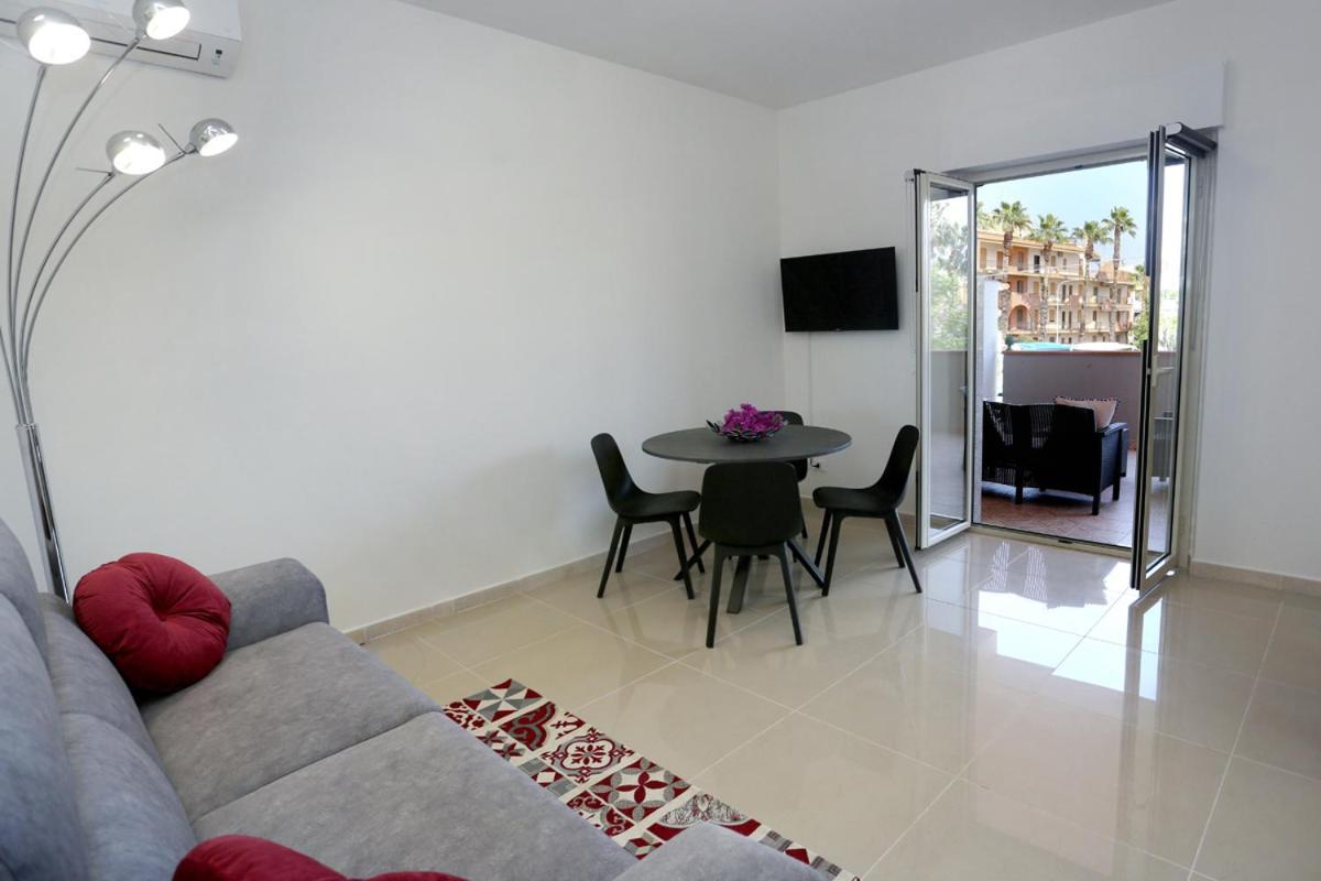 Naxos Sicilian Luxury Apartment Giardini Naxos Dış mekan fotoğraf